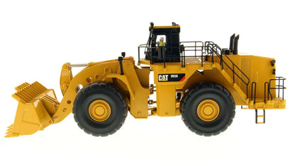 1/50 Scale Caterpillar 993K Wheel Loader Diecast Model DM85257