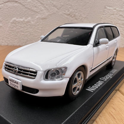 1/43 Scale 2003 Nissan Stagea Station Wagon Diecast Model Car