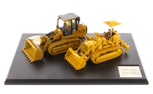 1/50 Scale Caterpillar 977D Traxcavator (Circa 1955-1960) and CAT 963K Track Loader (Current) Diecast Model Set DM85559