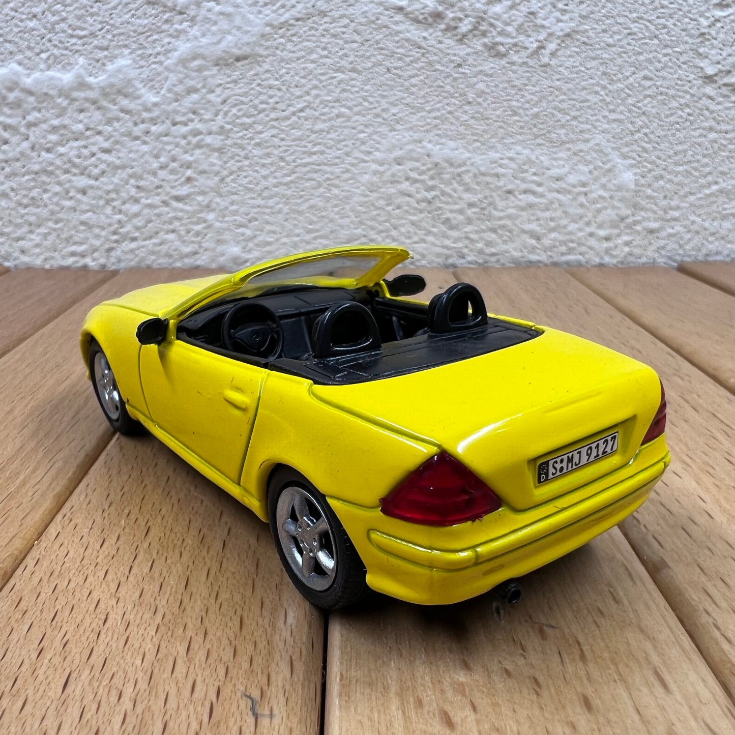 1/43 Scale Mercedes-Benz SLK 320 Roadster Diecast Model Car