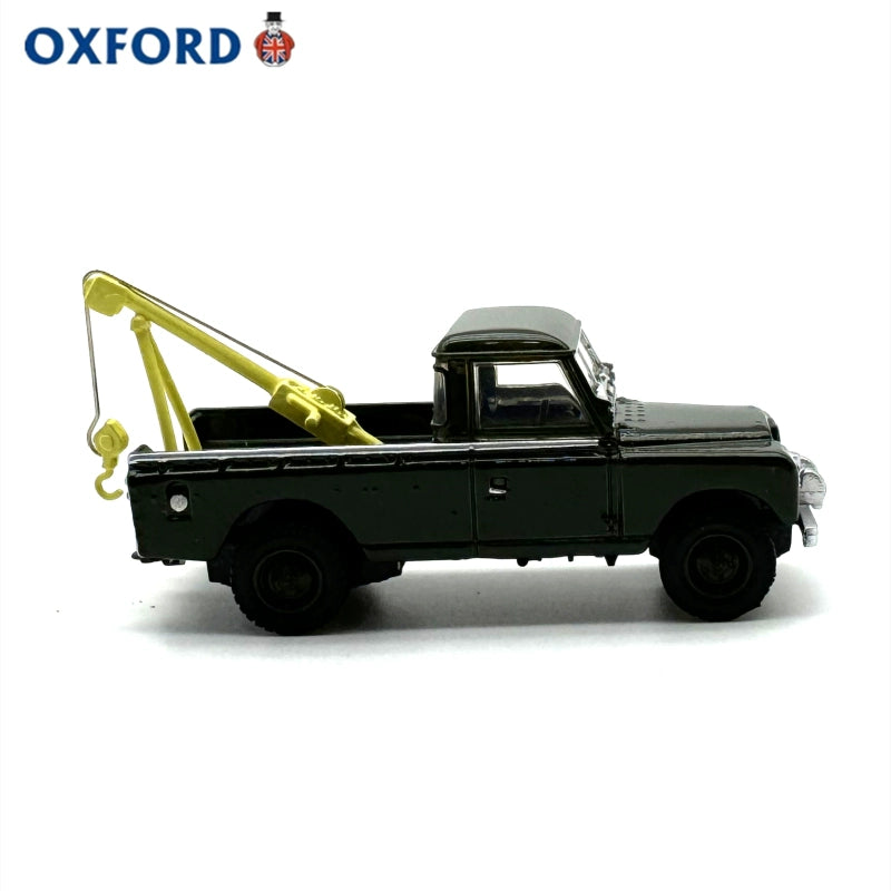 1/76 Scale Land Rover Series II Tow Truck Diecast Model