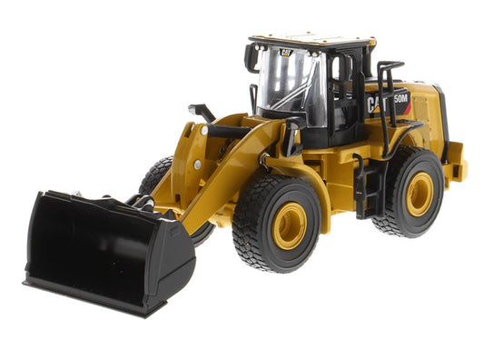 1/64 Scale Caterpillar 950M Wheel Loader Diecast Model DM85635
