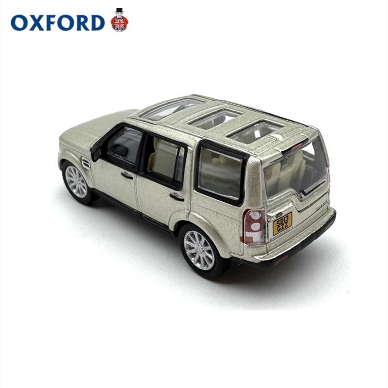 1/76 Scale Land Rover Discovery 4 Diecast Model Car