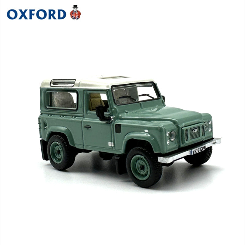 1/76 Scale Land Rover Defender 90 Diecast Model Car