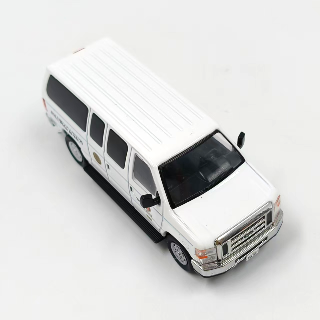 1/64 Scale Ford E-Series Van LAPD Hollywood Division Diecast Model Car