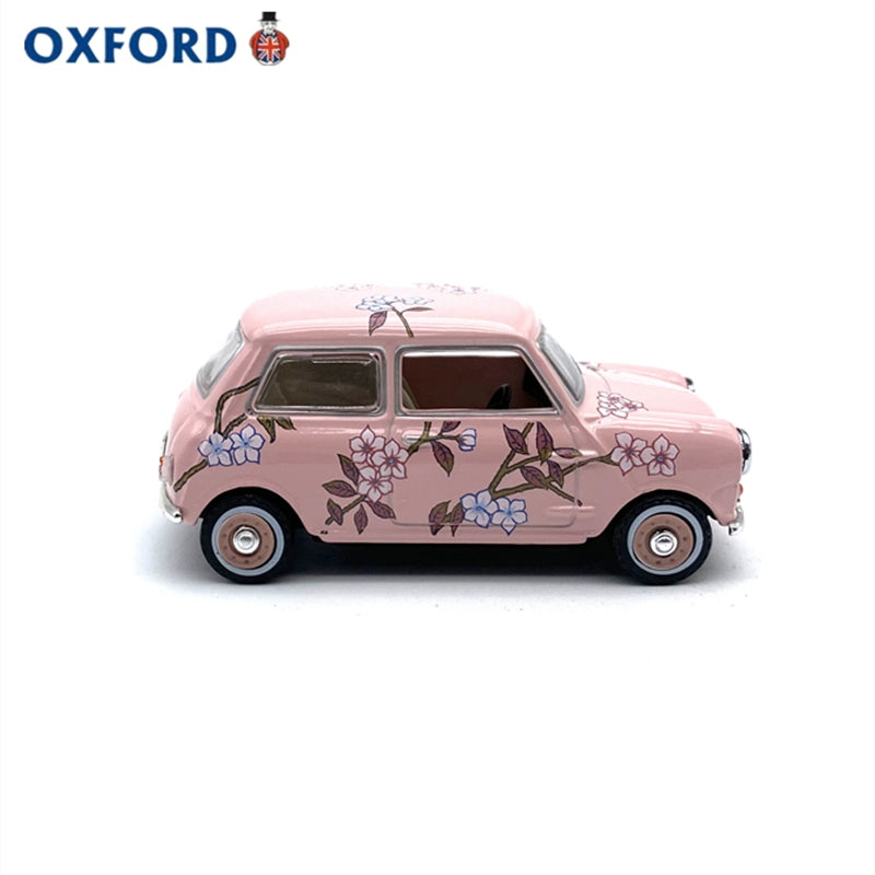 1/43 Scale Mini Pink Floral Diecast Model Car – old boy hobby