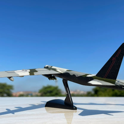1/300 Scale Boeing B-52 Stratofortress American Bomber DIecast Model Aircraft