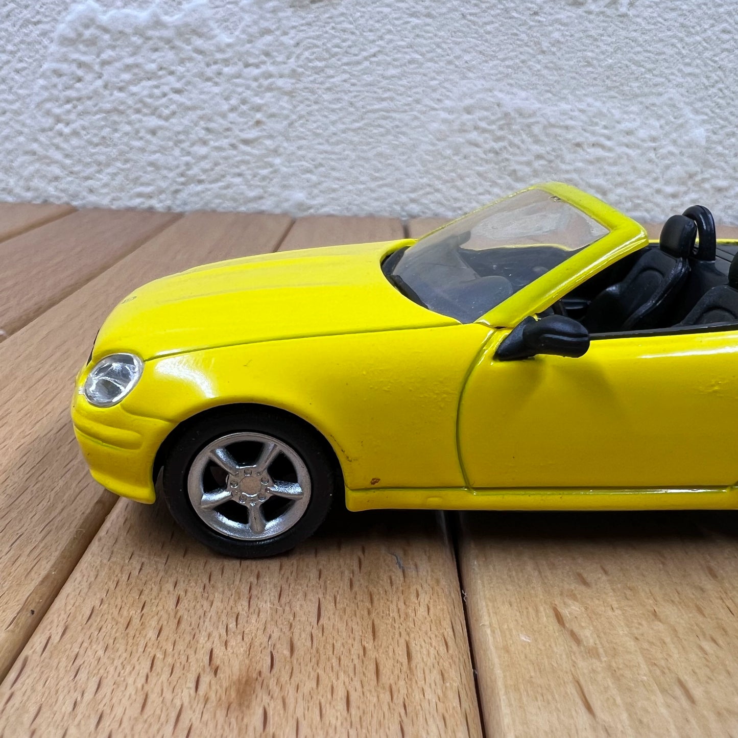 1/43 Scale Mercedes-Benz SLK 320 Roadster Diecast Model Car