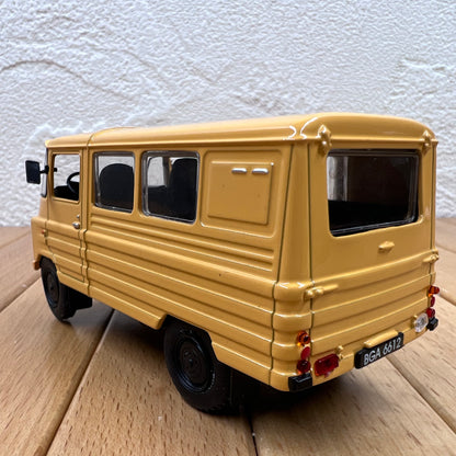 1/43 Scale FSC Żuk A-07 Van Diecast Model Vehicle