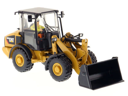 1/50 Scale Caterpillar 906H Compact Wheel Loader Diecast Model DM85213