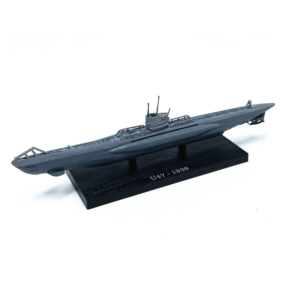 German Submarine Type VIIB U-99 Revell 1/125 - Page 2 German Submarine Type VIIB U-99 Revell 1/125 - Page 2