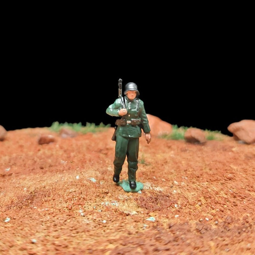 1/72 Scale WWII German Soldiers Painted Figurines Set for Model Dioramas