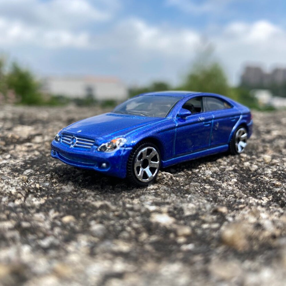 1/65 Scale Mercedes-Benz CLS 500 Coupe Diecast Model Car