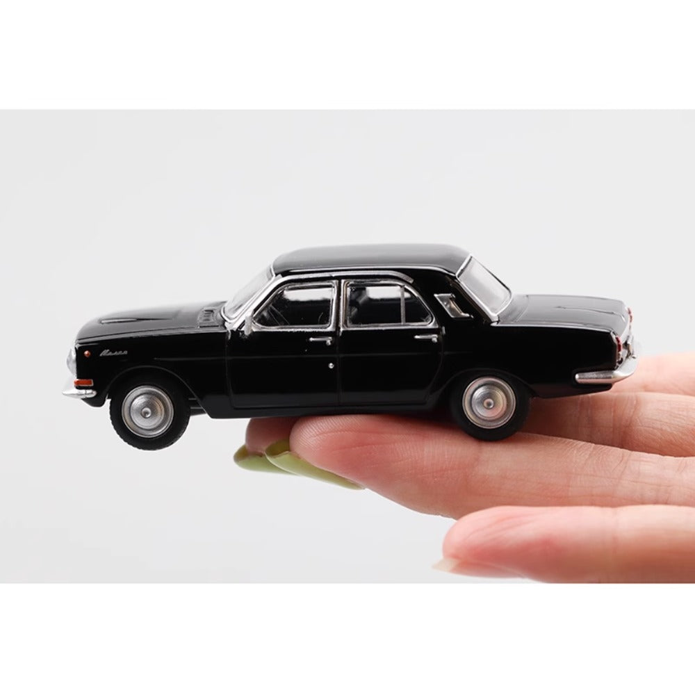1/64 Scale GAZ-24-02 Volga Station Wagon Diecast Model Car