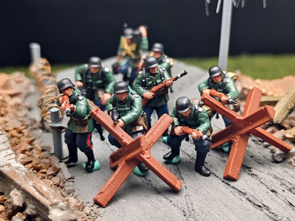 1/72 Scale WWII German Soldiers Painted Figures Set for Model Dioramas
