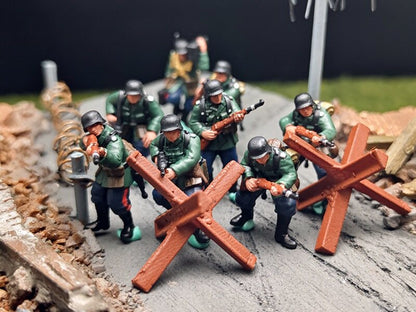 1/72 Scale WWII German Soldiers Painted Figures Set for Model Dioramas