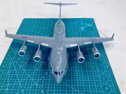 1/200 Scale Boeing C-17 Globemaster III Military Transport Aircraft Diecast Model