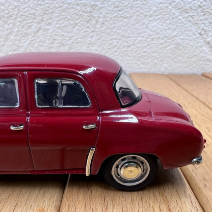 1/43 Scale 1960 Renault Dauphine Vintage Car Diecast Model