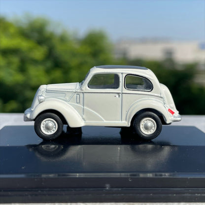 1/76 Scale Ford Popular 103E Diecast Model Car