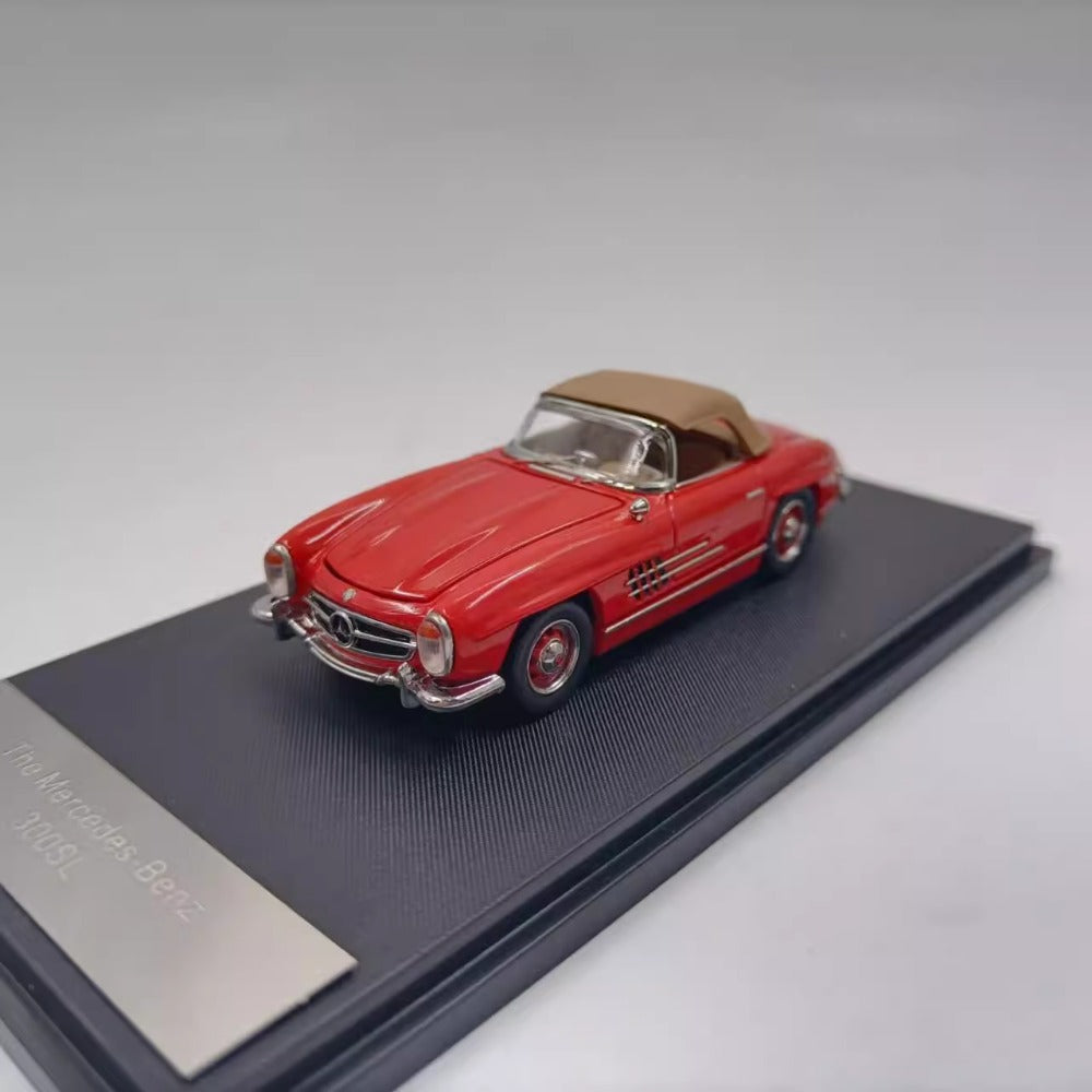 1/64 Scale Mercedes-Benz 300 SL Diecast Model Car
