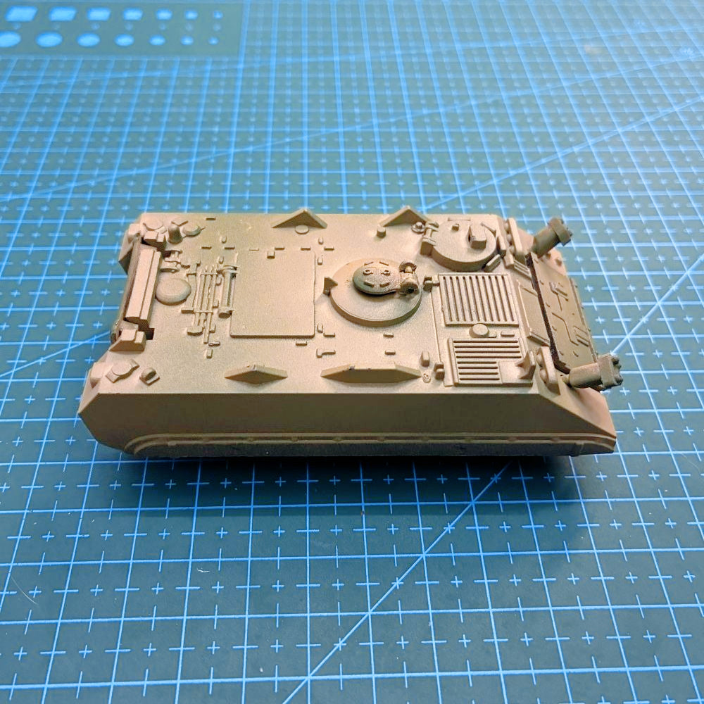 1/72 Scale M113A2 Armored Personnel Carrier Pre-built Plastic Collectible Model