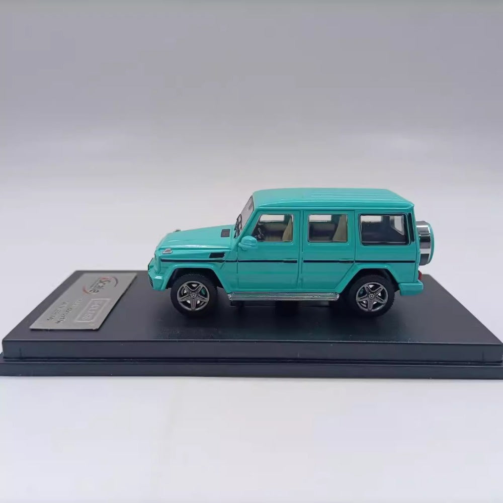 1/64 Scale Mercedes-Benz G-Class Luxury SUV Diecast Model Car