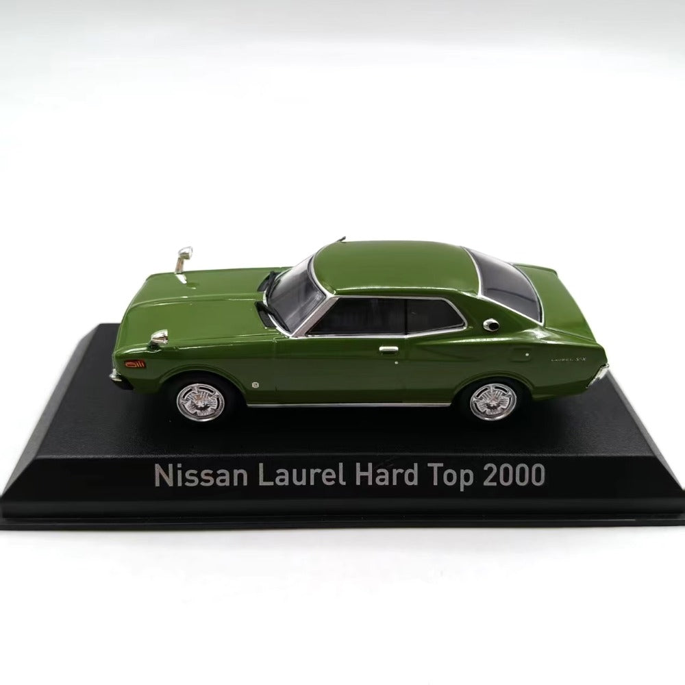 1/43 Scale 2000 Nissan Laurel Diecast Model Car