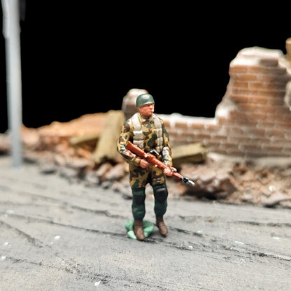 1/72 Scale WWII Fallschirmjäger Paratroopers Soldiers Painted Figures for Model Dioramas