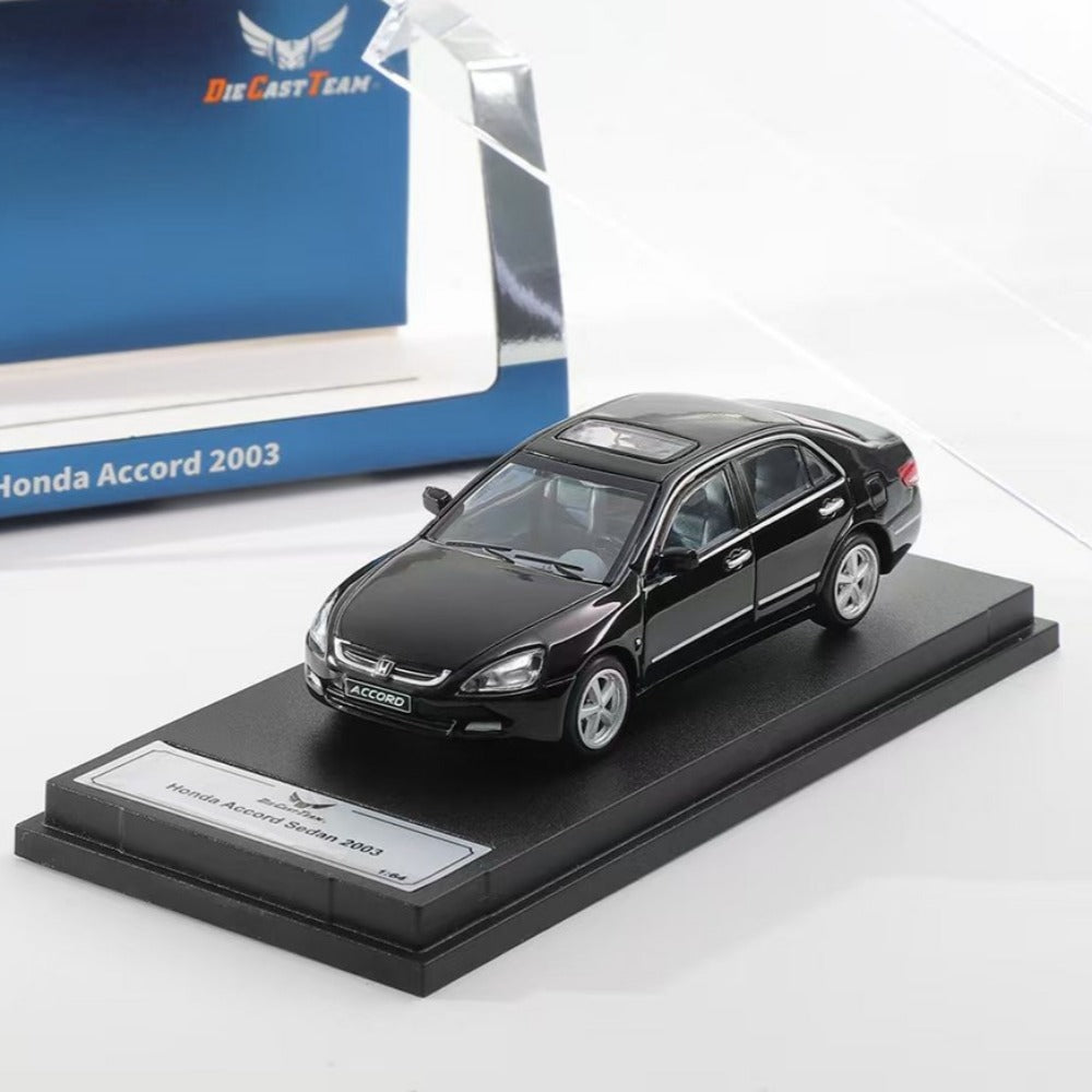Modèle Réduit Honda Accord 7ème Génération 2005 - Échelle 1:64 - Or - DCT - Neuf Sous Blister