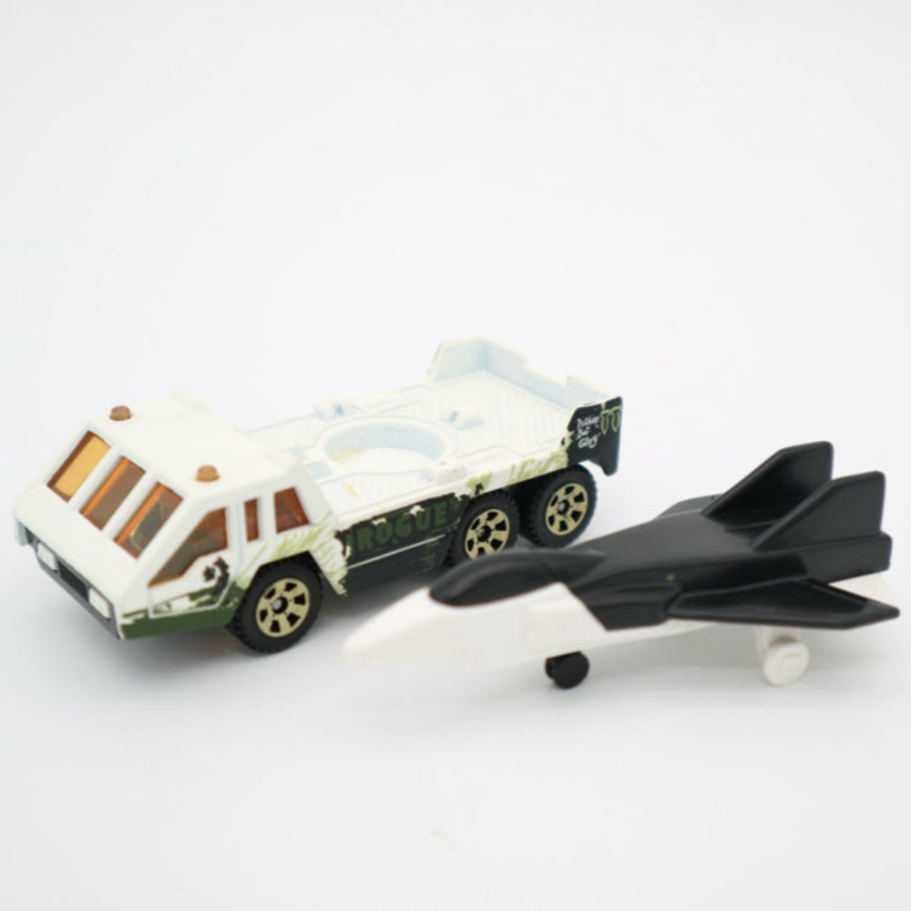 1/150 Scale Matchbox Plane Transporter Vehicle Diecast Model
