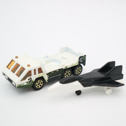1/150 Scale Matchbox Plane Transporter Vehicle Diecast Model