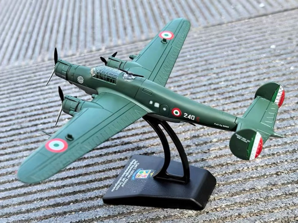 1/144 Scale CANT Z.1007 Alcione WWII Italian Medium Bomber Diecast Aircraft Model