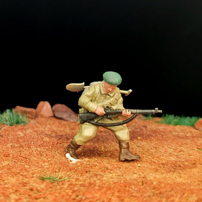 1/72 Scale Soldiers Painted Figures Set for Model Dioramas