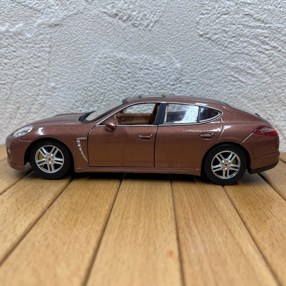 1/24 Scale Porsche Panamera Turbo Luxury Car Diecast Model
