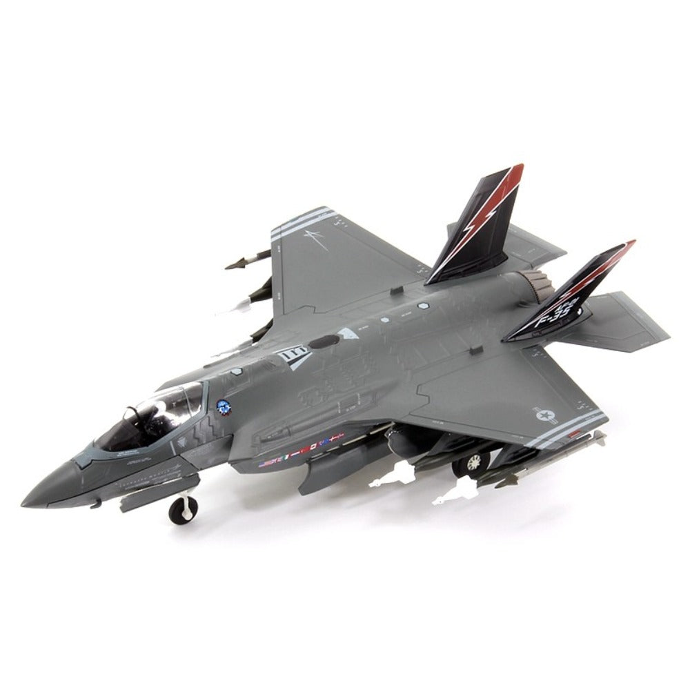 1/72 Scale Lockheed Martin F-35 Lightning II USAF AF-01 Stealth Strike Fighter.Diecast Model