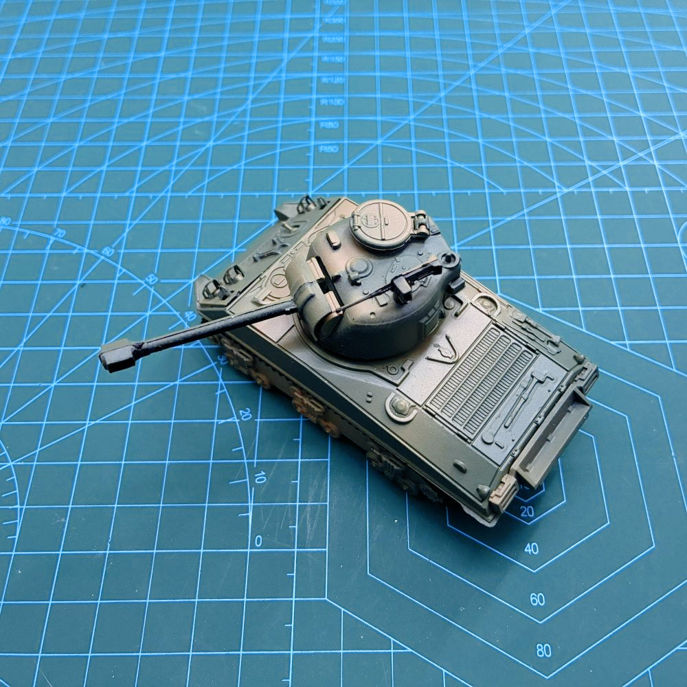 1/72 Scale M4A3 Sherman Medium Tank Pre-built Plastic Collectible Model