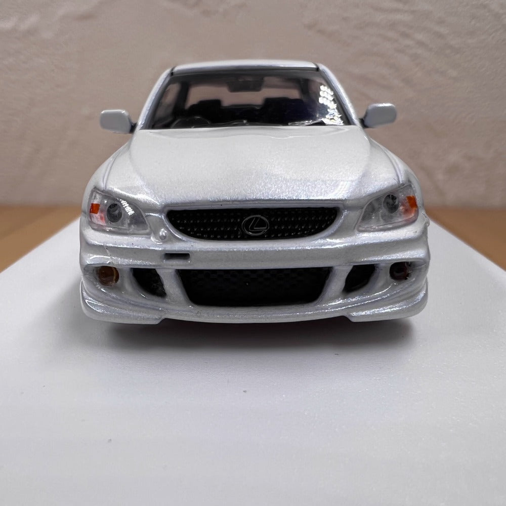 1/64 Scale Lexus IS 200 Executive Car Diecast Model