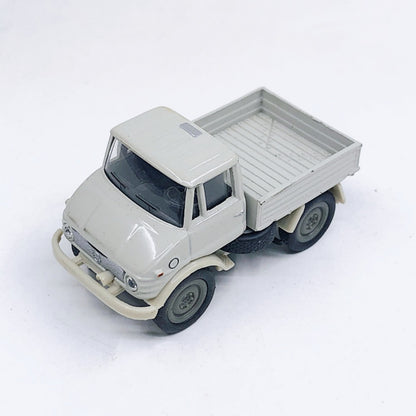 1/87 Scale Mercedes-Benz Pickup Truck Diecast Model Car