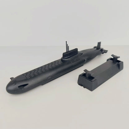 1/1200 Scale Project 941 Akula Typhoon-Class Ballistic Missile Submarine Pre-built Plastic Collectible Model