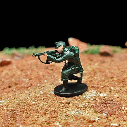 1/72 Scale WWII Army Soldiers Painted Figures for Model Dioramas