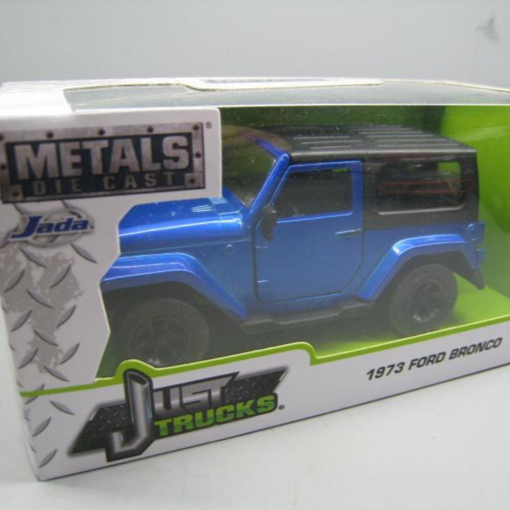 1/32 Scale Ford Bronco SUV Diecast Model Car