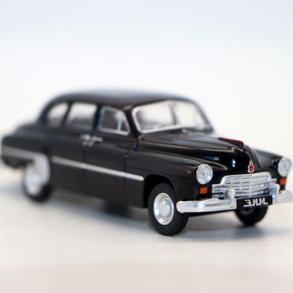 1/64 Scale GAZ-12 ZIM Soviet Luxury Car Diecast Model