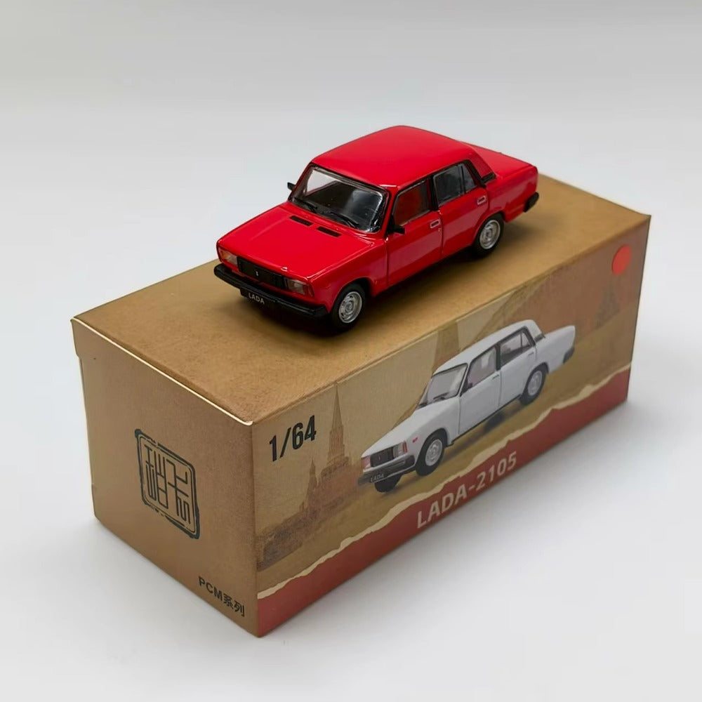 1/64 Scale Lada 2105 Soviet Saloon Car Diecast Model