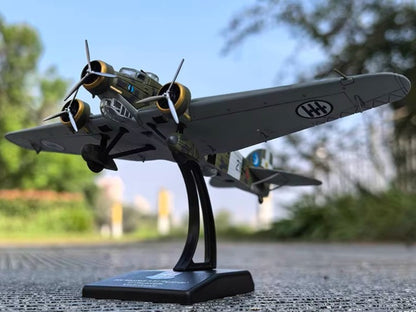 1/144 Scale Savoia-Marchetti SM.81 Pipistrello Diecast Model Aircraft