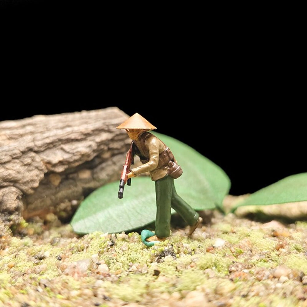 1/72 Scale Vietnamese Soldiers Painted Figures for Model Dioramas
