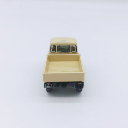 1/87 Scale Mercedes-Benz Pickup Truck Diecast Model Car