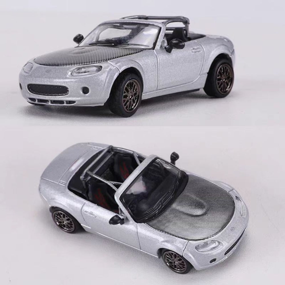 1/64 Scale Mazda MX-5 Sports Car Diecast Model