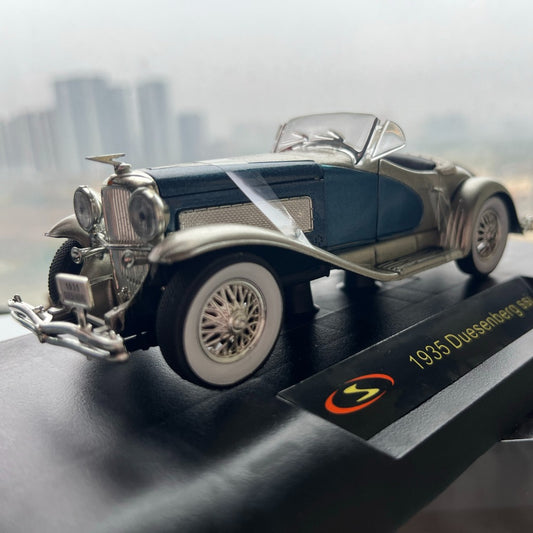 1/32 Scale 1935 Duesenberg SSJ Diecast Model Vintage Car