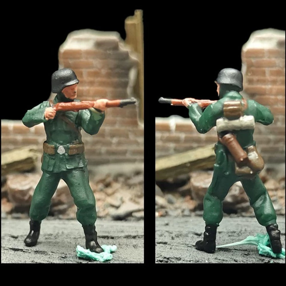 1/72 Scale German Soldiers Painted Figures Set for Model Dioramas