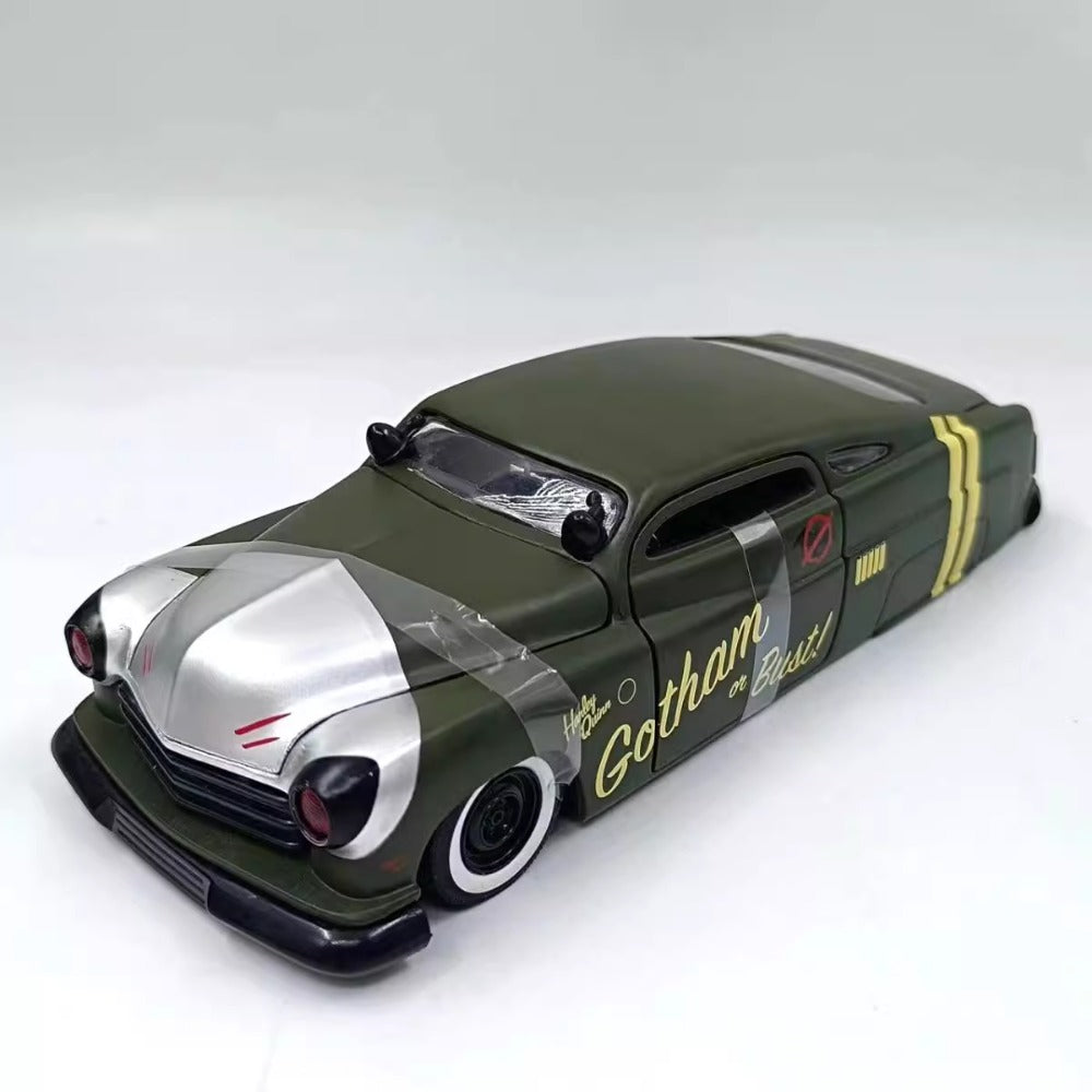 1/24 Scale 1951 Mercury & Harley Quinn Figure Diecast Model Car